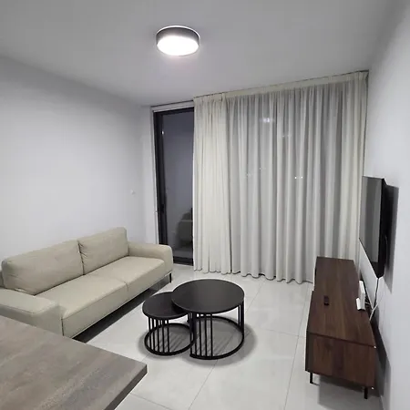 La Grande Maison 202 Apartament Larnaca